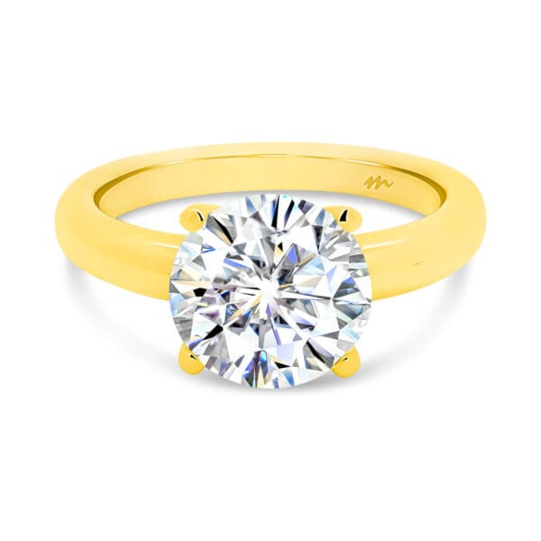 Fiona 4-Prong Round Moissanite Solitaire Engagement Ring