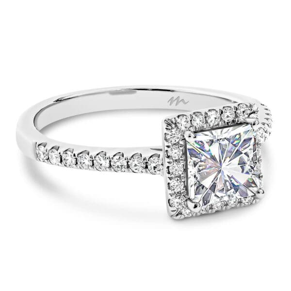 Jackie 5.5 Supernova Moissanite