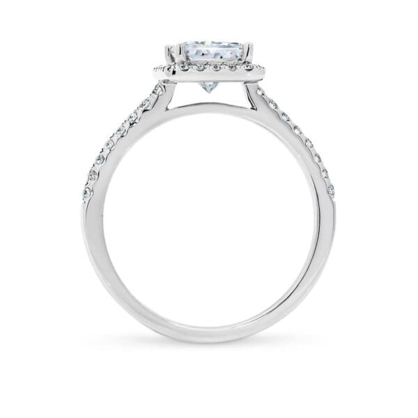 Jackie 5.5 Supernova Moissanite