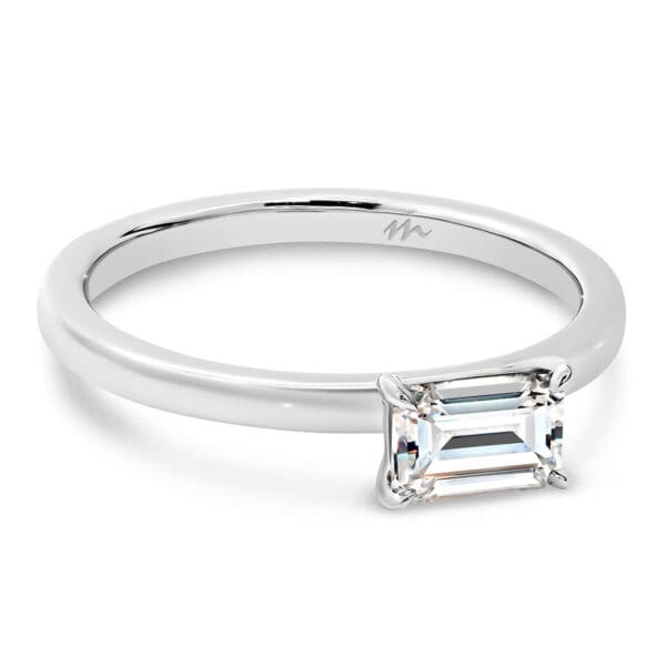 Jolie Emerald 6X4-7X5 Supernova Moissanite