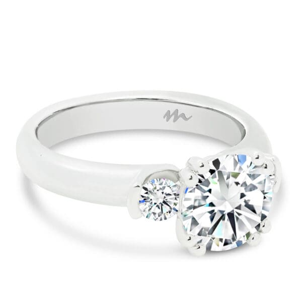Katharine 8.0 Supernova Moissanite