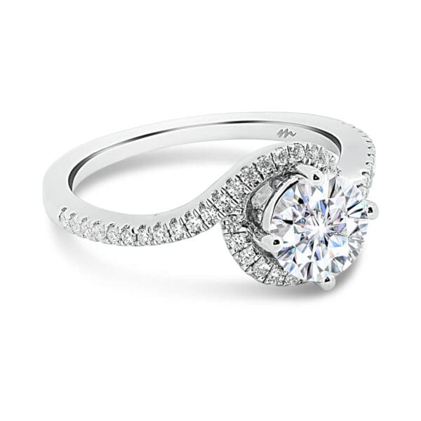 Sarah 6.5 Supernova Moissanite
