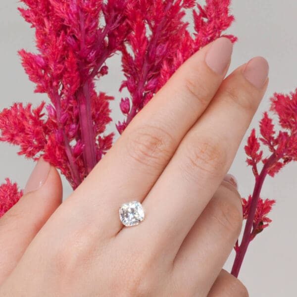 Supernova Moissanite Cushion Cut