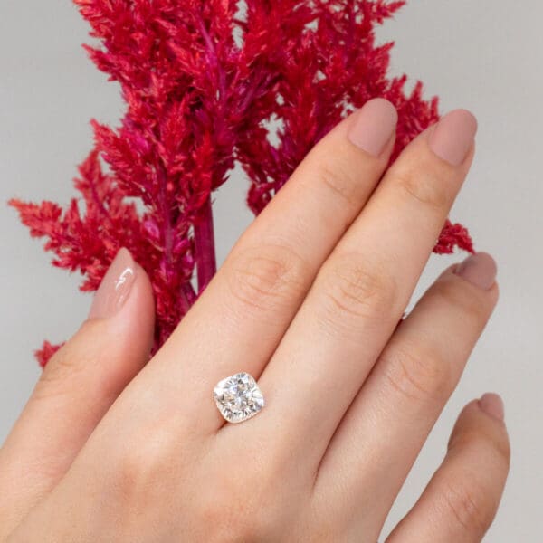Supernova Moissanite Cushion Cut
