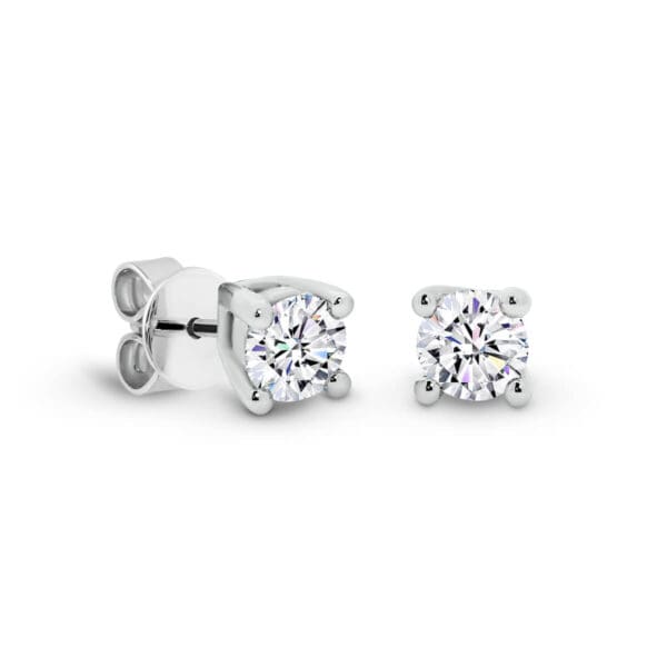 Yarra 3.0-3.5 Small 4-Prong Moissanite Earrings