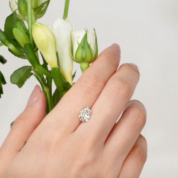 Supernova Moissanite Oval Cut
