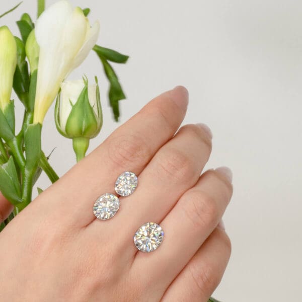Supernova Moissanite Oval Cut