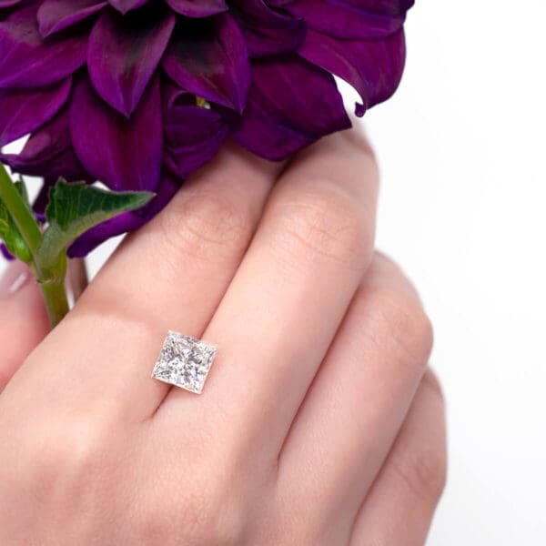 Supernova Moissanite Square Cut