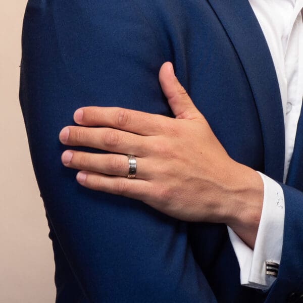 Wedding Ring - F175M