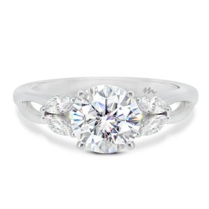 Wanda 7.5-8.0 Vintage Moissanite Ring Marquise Accents