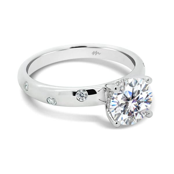 Cecilia 1.50-2.0-Carat Moissanite Engagement Ring With 4-Prong Setting On Gypsy Set Band