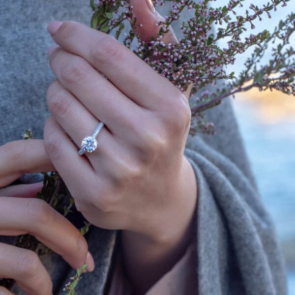 Rosita 7.5-8.0 Supernova Moissanite
