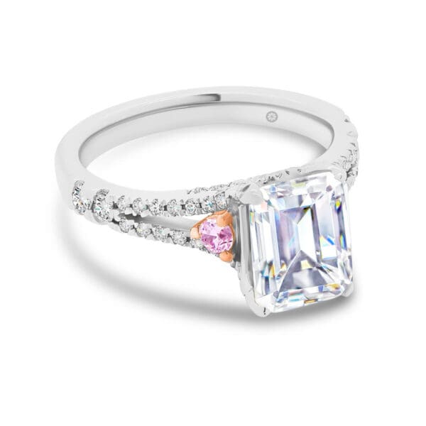 New York Emerald 3.00Ct Pink