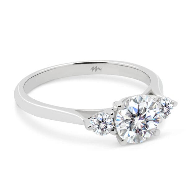 Lawnton 6.5-7.5 Supernova Moissanite