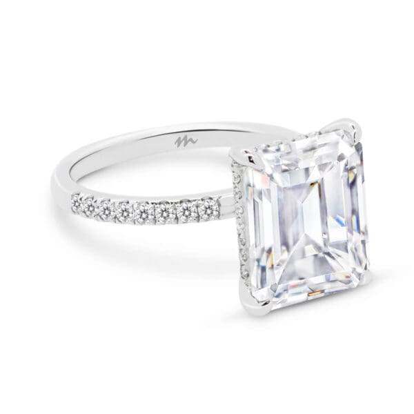 Estella Supernova Moissanite