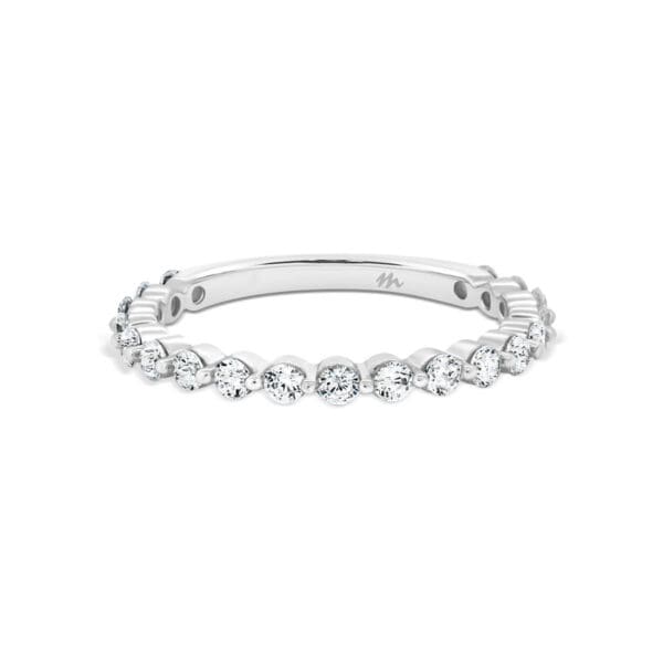 Gracie 2.0-2.5 Moissanite Scallop-Shaped Round 3/4 Band