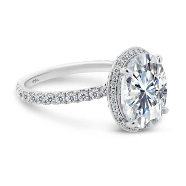 Capri Supernova Moissanite