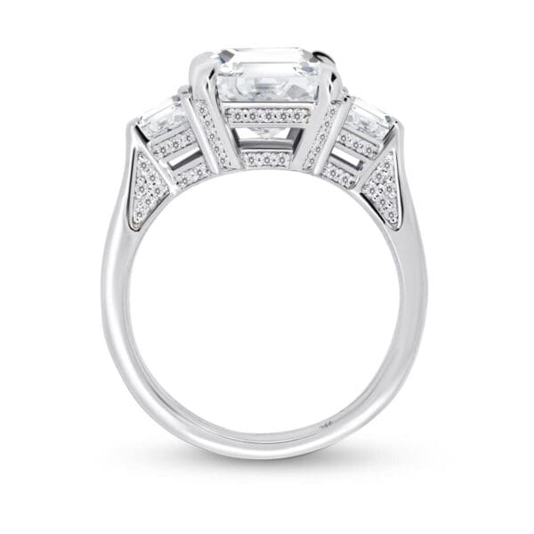 Evelynn Supernova Moissanite