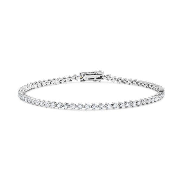 Illawarra 2.0 modern 3-prong full tennis bracelet in 18k gold with safety clasp.