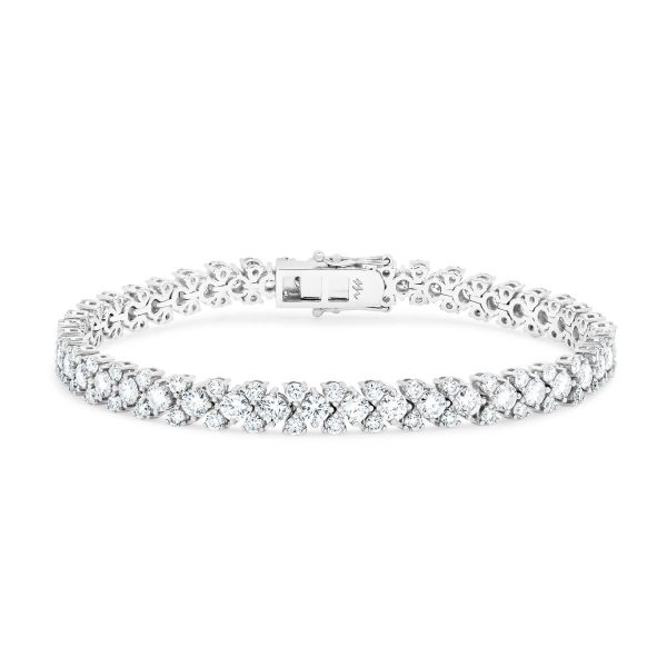 Josefina SN tennis bracelet with alternating large and small round Moissanite