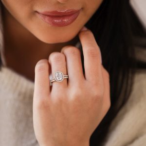  Moissanite oval cut engagement ring and wedding band