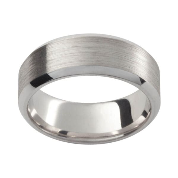 PJ498 plain men's flat band with polished bevel edges