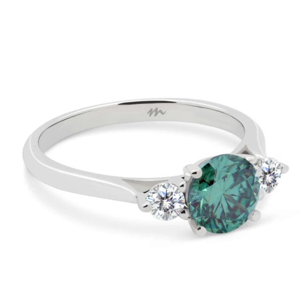 Lawnton 7.5 Green Supernova Moissanite