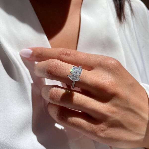 Mallory 10X5-11X5.5 Supernova Moissanite