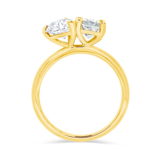 Charlotte 9X6-10X7 Supernova Moissanite