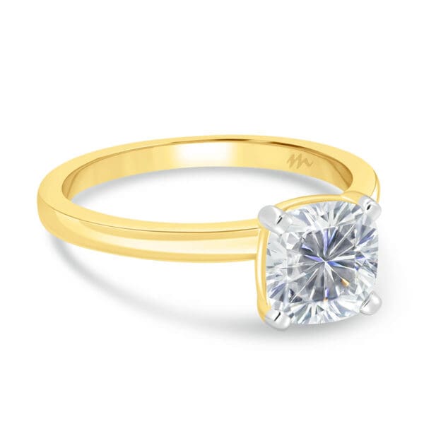 Holly Cushion 7.0-7.5 Supernova Moissanite