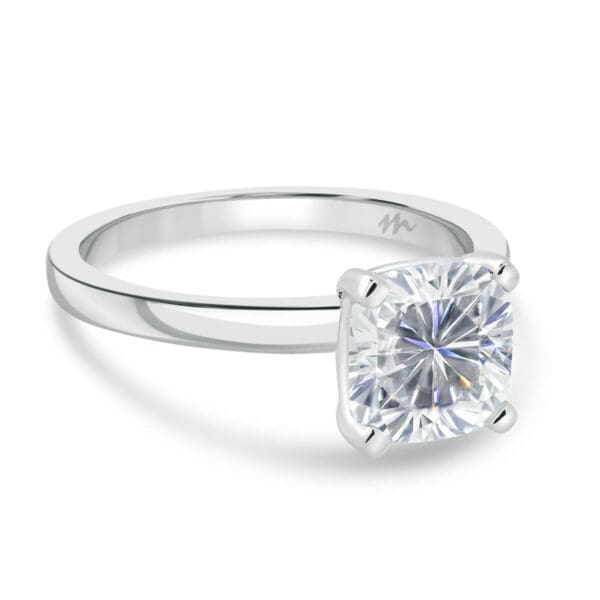 Holly Cushion 7.0-7.5 Supernova Moissanite