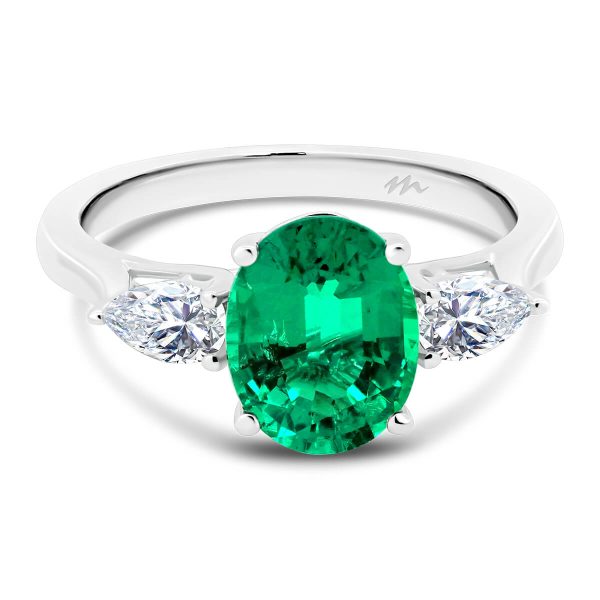 Tara Oval 3 stone ring with Pear side stones