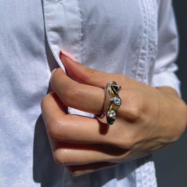 Last Chance to get the Andria abstract ring from Moi Moi