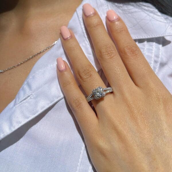 Last Chance To Get The Baylee Vintage Halo Ring From Moi Moi