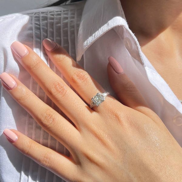 Last Chance to get the Kinsley split shank ring from Moi Moi