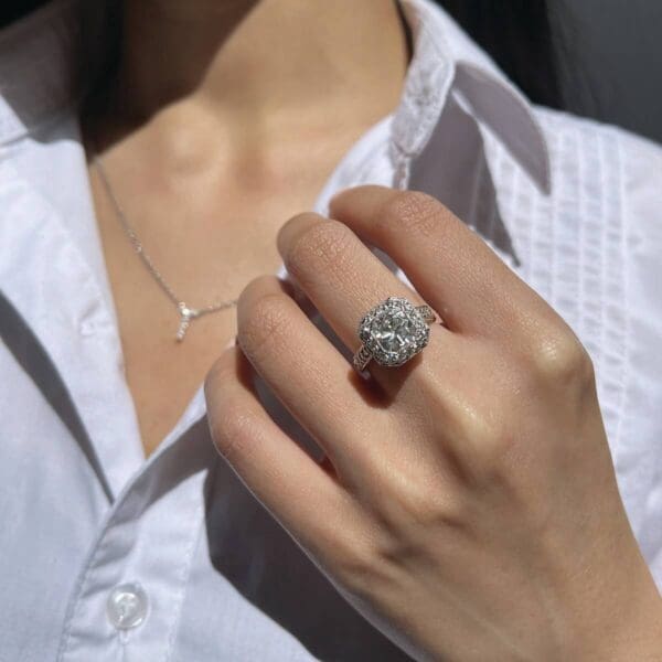 Last Chance To Get The Legacy Vintage Halo Ring From Moi Moi