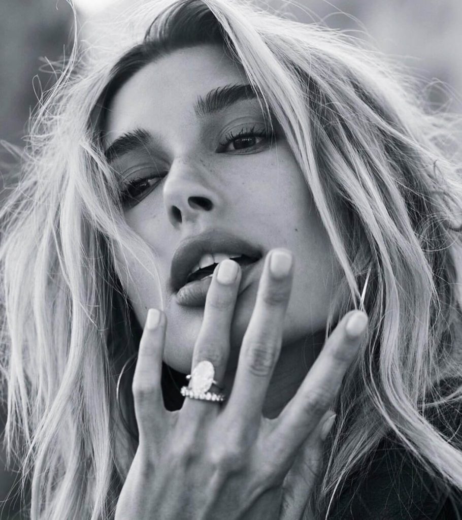 Hailey Baldwin's Engagement Ring - Ringspo