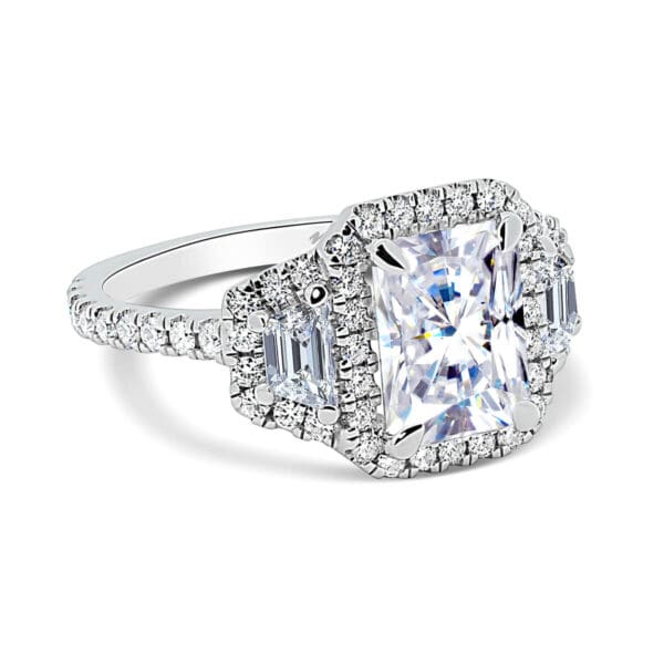 Anastasia Supernova Moissanite