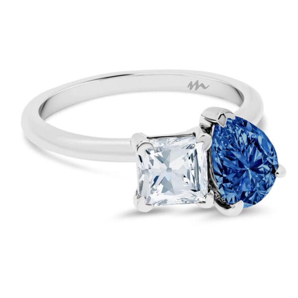 Charlotte Blue princess and pear Colour Toi Et Moi ring