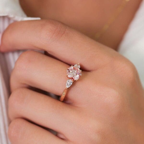 Tara Round 1.88Ct Pink