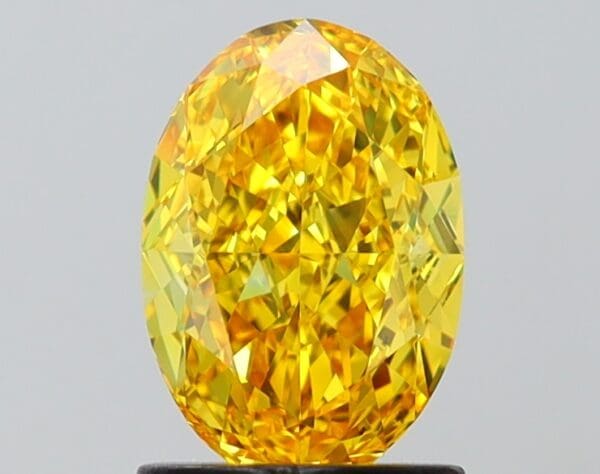 Oval 1.38Ct Yellow Vvs2