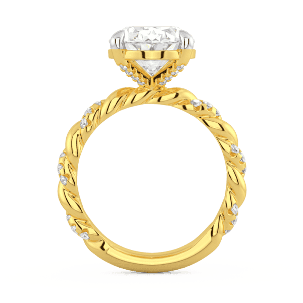 Mariah Oval