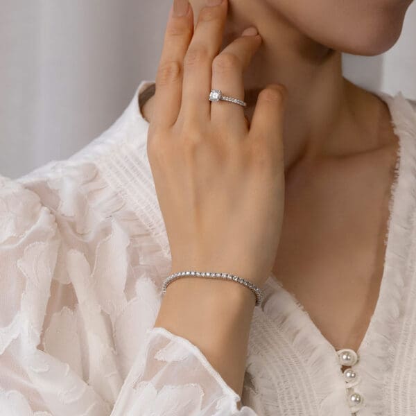Juno 18K White Gold 1.93tcw
