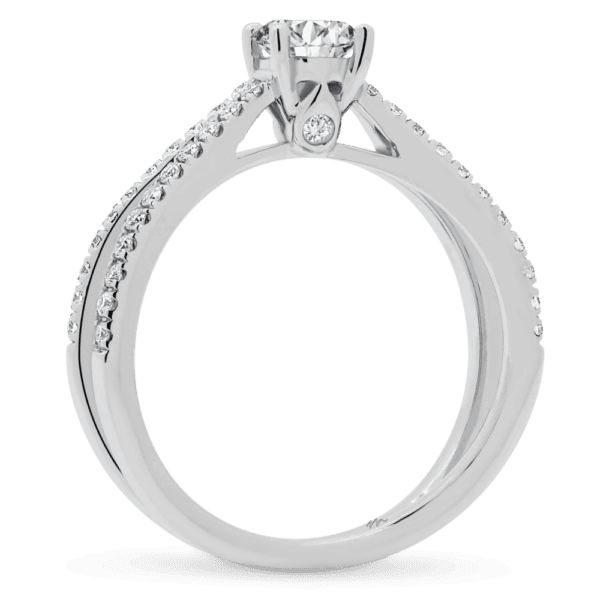 Livana 5.0 Side White Gold Diamod Split Crossover Prong Set Band Ring