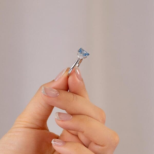 Allegra Radiant 1.70Ct Blue