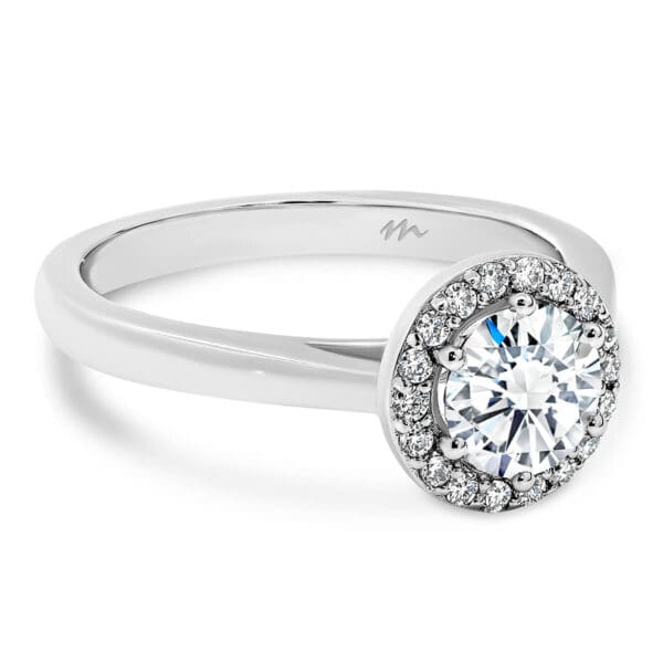 Deedee 6.0 Supernova Moissanite