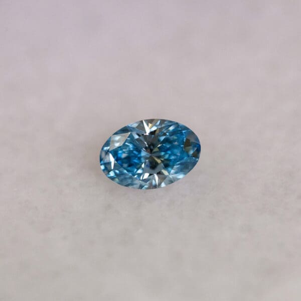 Oval Cut 1 07ct Fancy Vivid Blue VS1 611383116 Front