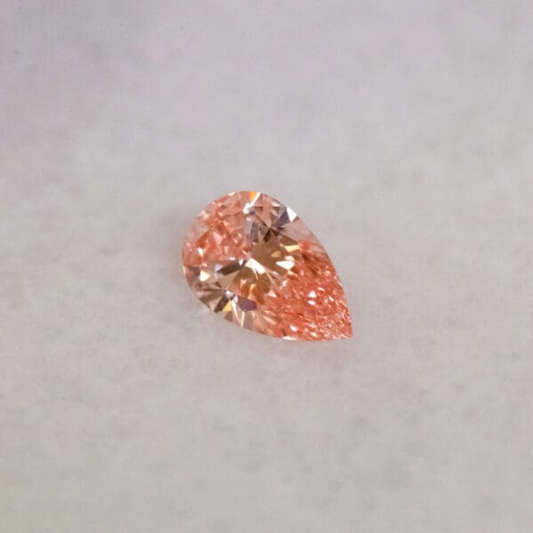 Pear Cut 1 23Ct Fancy Vivid Pink Vvs2 582355328 Angle