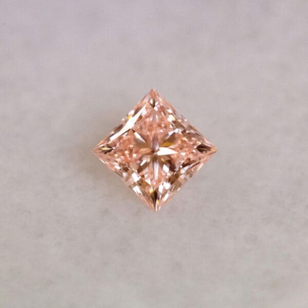 Princess Cut 2 02ct Fancy Vivid Pink VVS2 604312152 Front