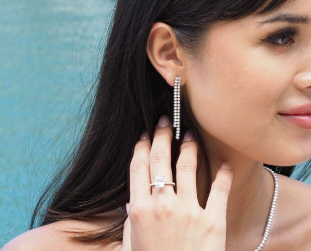 Elegant Jewellery For Wedding Guests